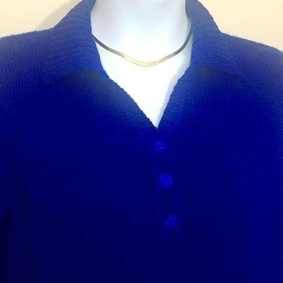 Rebecca Malone Royal Blue V Neck Sweater Collar Button Soft Knit Classic Medium - Picture 2 of 4